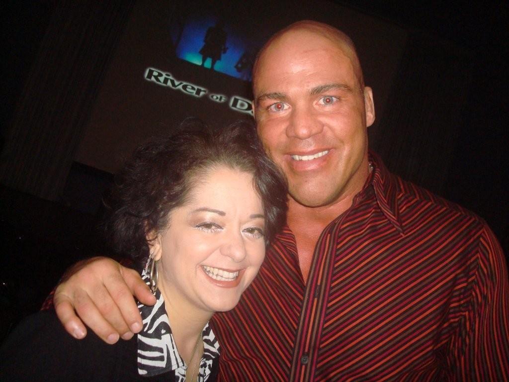 Kurt Angle, Mia Compomizzi