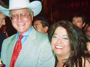 Larry Hagman, Mia Compomizzi